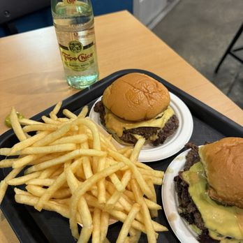 For The Win - Cheeseburger and Fries - Burgers Near Me - Alhambra, California For The Win - Cheeseburger and Fries - Burgers Near Me - Alhambra, California