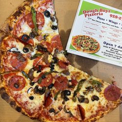 Dough Boyz Pizzeria - Large Supreme