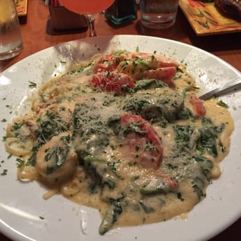 Green Olive Restaurant - Shrimp Althena with Spinach & Tomatoes - Italian Near Me - Bridgeton, New Jersey Green Olive Restaurant - Shrimp Althena with Spinach & Tomatoes - Italian Near Me - Bridgeton, New Jersey