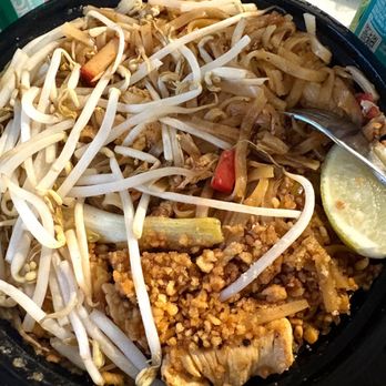 TipThai Thai Cuisine - Chicken pad thai - Thai Near Me - Washington, DC, District of Columbia TipThai Thai Cuisine - Chicken pad thai - Thai Near Me - Washington, DC, District of Columbia