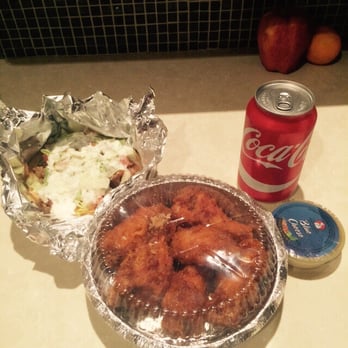 Tonys Pizzeria - Chicken tostada $3.00 and 6pcs mild wings $4.50 - Pizza Near Me - Brooklyn, New York Tonys Pizzeria - Chicken tostada $3.00 and 6pcs mild wings $4.50 - Pizza Near Me - Brooklyn, New York
