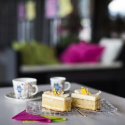 Café Veranda - Something sweet with coffee?