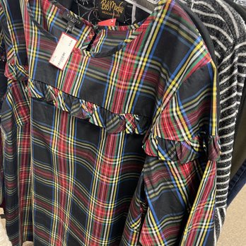 What Goes Around - Eek - not my style - Used, Vintage & Consignment Near Me - Albuquerque, New Mexico