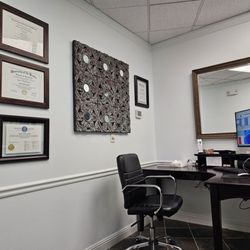 Weed Endodontics - What is viewed upon entering Dr. Weed's very professional Endodontics Clinic.