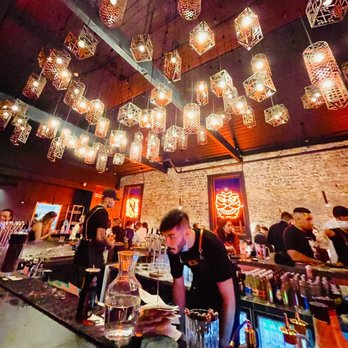 lucky 8 - Asian Fusion Near Me