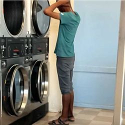 Village Toss N Tumble Laundromat