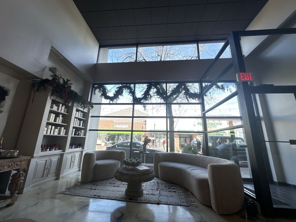 Sarah Pelco Salon - Sewickley Logo