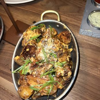 El Che Steakhouse & Bar - Potatoes - Argentine Near Me - Chicago, Illinois
