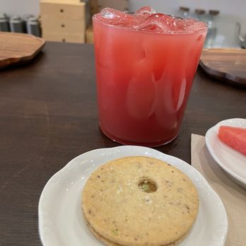 Te Company - Watermelon oolong iced tea and pineapple linzer - Tea Rooms Near Me - New York, New York