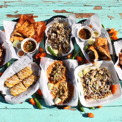 Los Galanes Birrias & Tacos by null