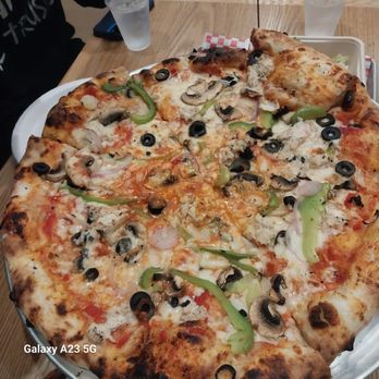 Odie's Pizza - Veggie lover with shredded chicken. - Pizza Near Me - Oceanside, California Odie's Pizza - Veggie lover with shredded chicken. - Pizza Near Me - Oceanside, California