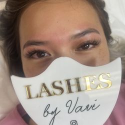 Vavi Lashes