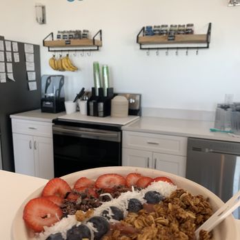 Crave - a bowl of granola with strawberries and blueberries - Coffee & Tea Near Me - Hull, Massachusetts