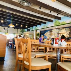 Dino's House of Pancakes - Dino's House of Pancakes Interior