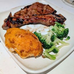 Alletto's Restaurant - 21 oz medrare T-bone w/Twice Baked Potato & Broccoli ~ 1.9.26