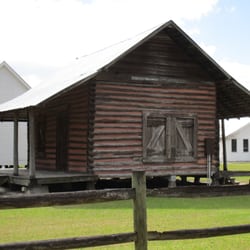 Homeland Heritage Park - 1900 log cabin