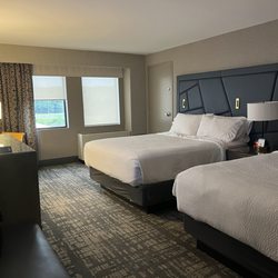 Crowne Plaza Providence-Warwick - Bedroom