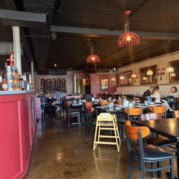 Diavola Pizza - Seating inside - Pizza Near Me - Indianapolis, Indiana Diavola Pizza - Seating inside - Pizza Near Me - Indianapolis, Indiana
