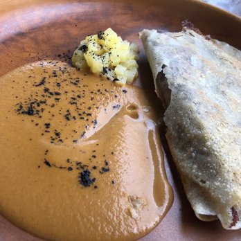 Tikuun - Duck in super thin crispy layer and pickled pineapples(?) - Mexican Near Me - Guadalajara, JAL Tikuun - Duck in super thin crispy layer and pickled pineapples(?) - Mexican Near Me - Guadalajara, JAL