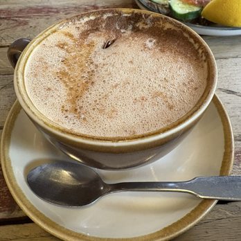 Nuage Café - Dirty chai latte - Coffee & Tea Near Me - Lyon, 69 Nuage Café - Dirty chai latte - Coffee & Tea Near Me - Lyon, 69
