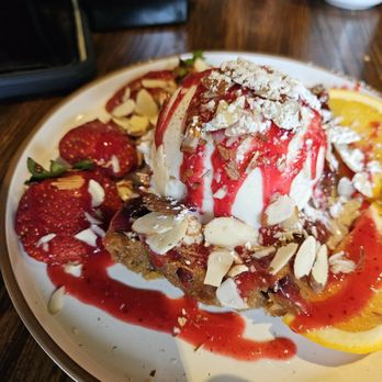 The Hideout Kitchen - New American Near Me - Lafayette, California The Hideout Kitchen - New American Near Me - Lafayette, California