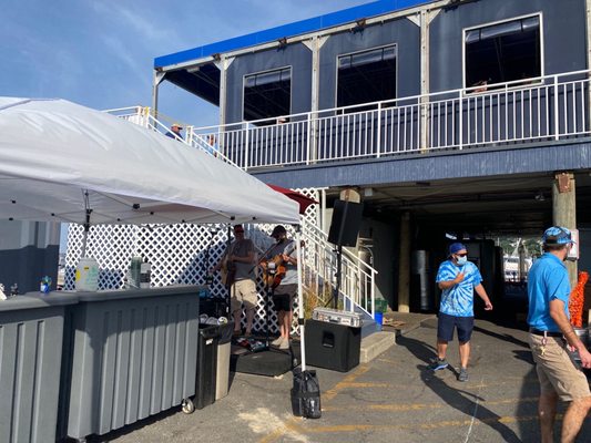 atlantic highlands restaurants on the deck
