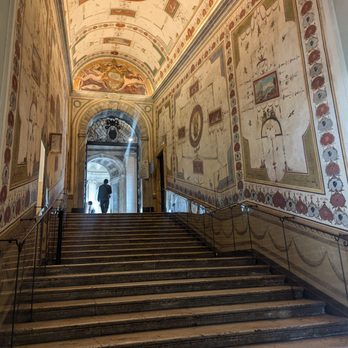 Musei Vaticani - Museums Near Me - Rome, RM