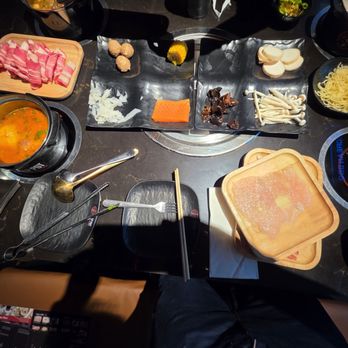 Top Pot & KBBQ - All you can eat all of all you can think of korean bbq and hot pot - Barbeque Near Me - Pittsburgh, Pennsylvania Top Pot & KBBQ - All you can eat all of all you can think of korean bbq and hot pot - Barbeque Near Me - Pittsburgh, Pennsylvania