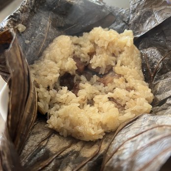 Tim Ho Wan - Sticky rice in lotus leaf - Dim Sum Near Me - Katy, Texas Tim Ho Wan - Sticky rice in lotus leaf - Dim Sum Near Me - Katy, Texas
