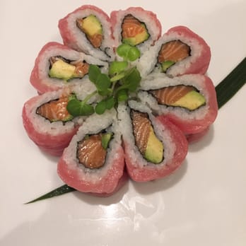 Mizutani Sushi Bar - Cherry Blossom Roll was bomb!! - Sushi Bars Near Me - San Francisco, California Mizutani Sushi Bar - Cherry Blossom Roll was bomb!! - Sushi Bars Near Me - San Francisco, California