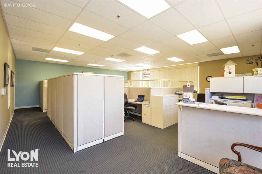 LYON REAL ESTATE PLACERVILLE Updated June 2024 4330 Golden Center