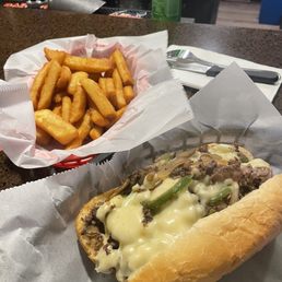 Pepper cheesesteak with steak fries