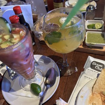Los Arcos - Maracuyá drink and cóctel - Seafood Near Me - Mazatlán, SIN Los Arcos - Maracuyá drink and cóctel - Seafood Near Me - Mazatlán, SIN