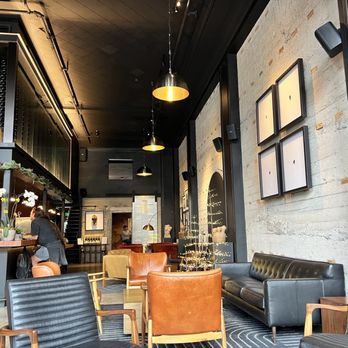 Orin Swift Cellars - Wine Tasting Room Near Me - St. Helena, California