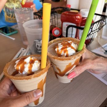 Doc's Seafood Shack & Oyster Bar - Caramel Bushwhackers - Seafood Near Me - Orange Beach, Alabama