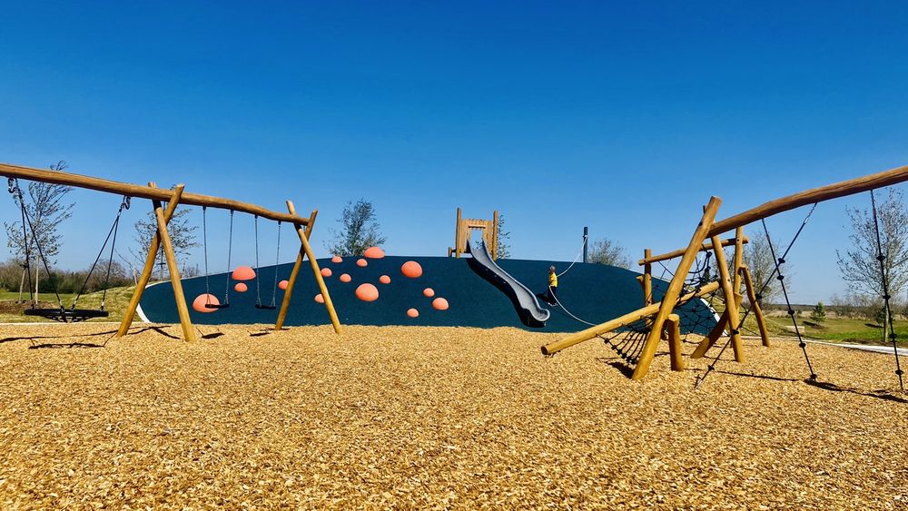 Elyson Commons at Bear Creek Image