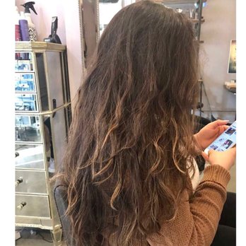 Reflektion Salon - Hair Salons Near Me - Chicago, Illinois Reflektion Salon - Hair Salons Near Me - Chicago, Illinois