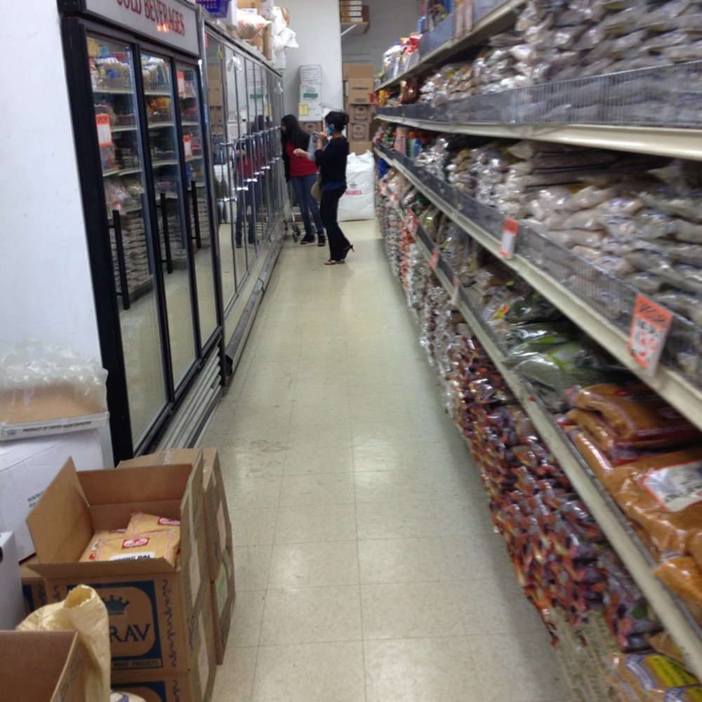 Rajeshree Grocers - Grocery Near Me - Schaumburg, Illinois