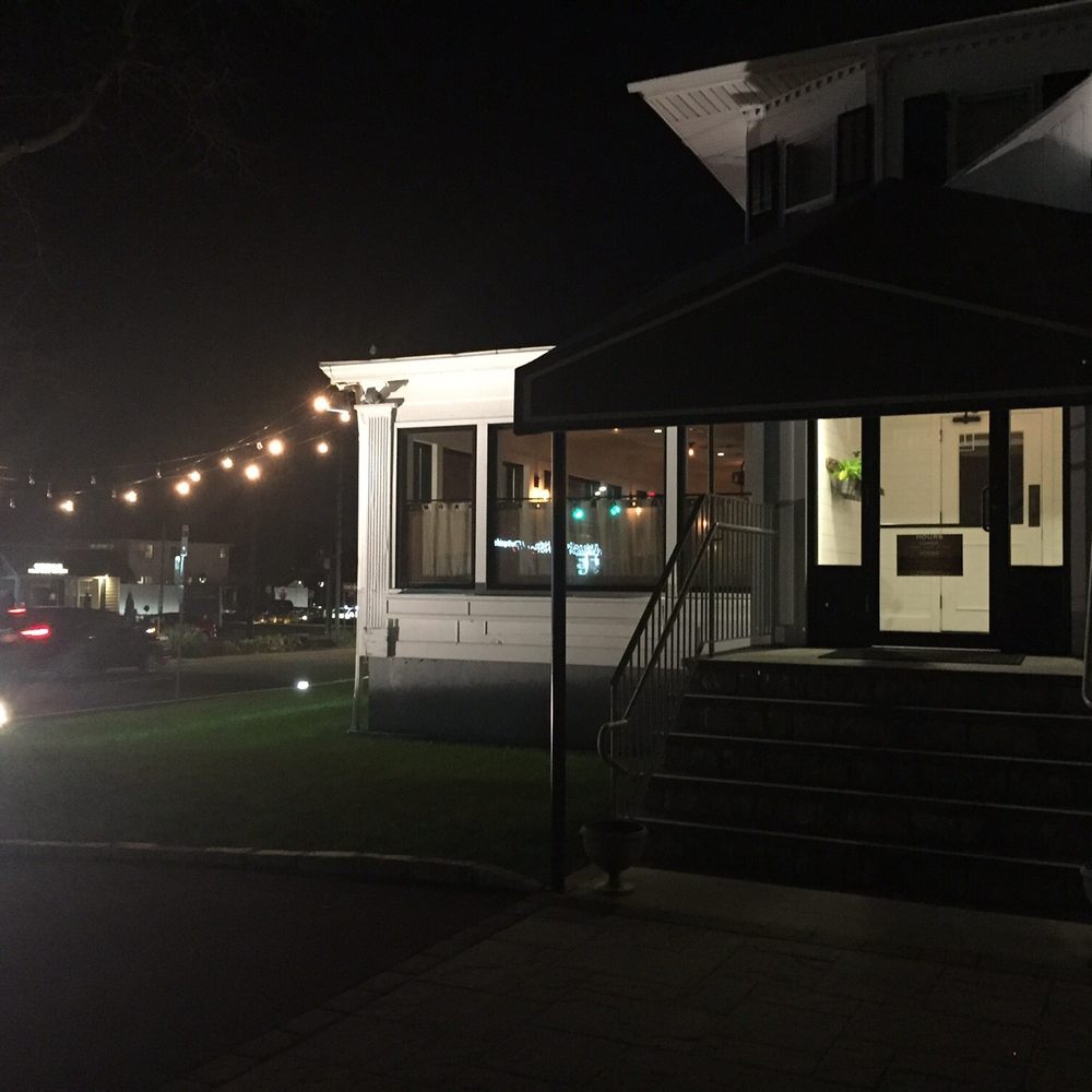 Copperhill - Outside - New American Near Me - Williston Park, New York