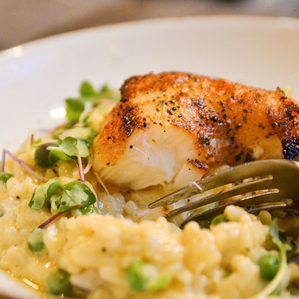 The best 10 restaurants near hilton grand vacations club ocean enclave