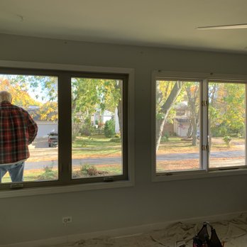 Bob's Window & Door Installations - Great NEW window to the left versus old window to the right... - Windows Installation Near Me - Bartlett, Illinois