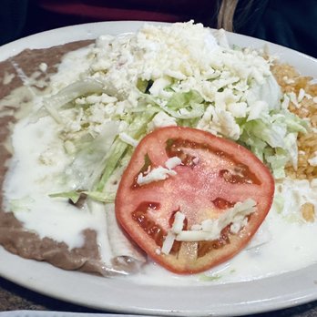 El Metate - Ground beef burrito - Mexican Near Me - Knoxville, Tennessee El Metate - Ground beef burrito - Mexican Near Me - Knoxville, Tennessee