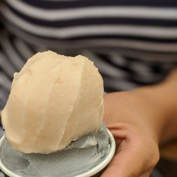 Gelato 101 - Charcoal vanilla (bottom) & cantaloupe. - Gelato Near Me - Encinitas, California Gelato 101 - Charcoal vanilla (bottom) & cantaloupe. - Gelato Near Me - Encinitas, California