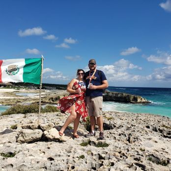 Shore Excursioneer - Picture stop 2 - Tours Near Me - Cozumel, ROO Shore Excursioneer - Picture stop 2 - Tours Near Me - Cozumel, ROO