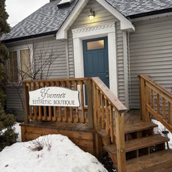 Yvonne's Esthetic Boutique - Front door