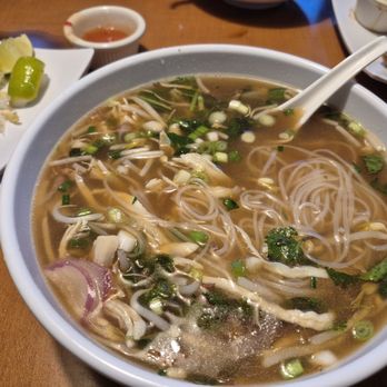 Pho Bowl - Chicken pho - Vietnamese Near Me - Clearwater, Florida Pho Bowl - Chicken pho - Vietnamese Near Me - Clearwater, Florida