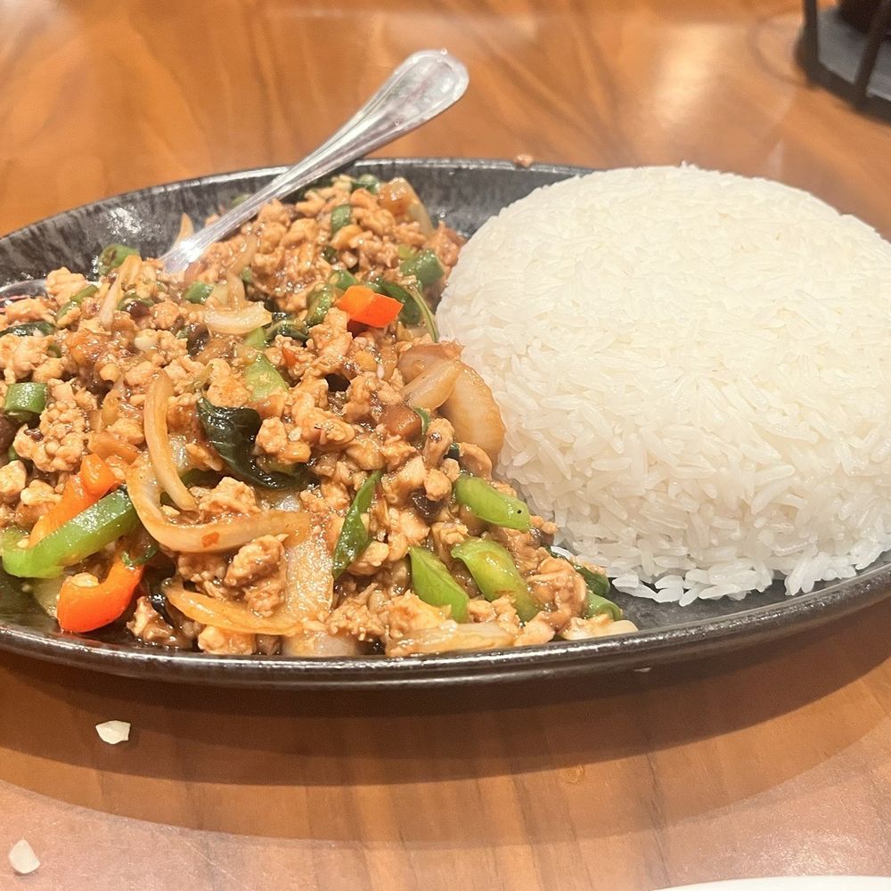 YOUYU Noodle Bar - Asian Fusion Near Me - Wheatland, California YOUYU Noodle Bar - Asian Fusion Near Me - Wheatland, California