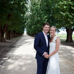 Wedding Snapper - Affordable wedding photographers in Melbourne, Mornington Peninsula & Yarra Valley offering wedding photography for all budgets