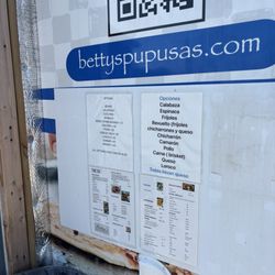 Betty's Pupusas y Mas - Menu