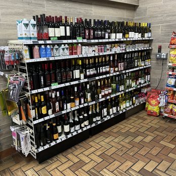 7-Eleven - Wide variety of wine - Convenience Stores Near Me - Simi Valley, California 7-Eleven - Wide variety of wine - Convenience Stores Near Me - Simi Valley, California